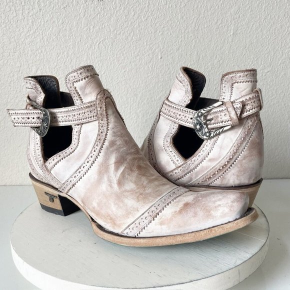 Lane Boots Shoes - Lane CAHOOTS Ankle Boots Womens Sz 11 White Cowboy Bootie Western Buckle Shortie